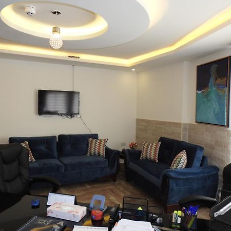 London Bridge Hotel Amman Esterno foto