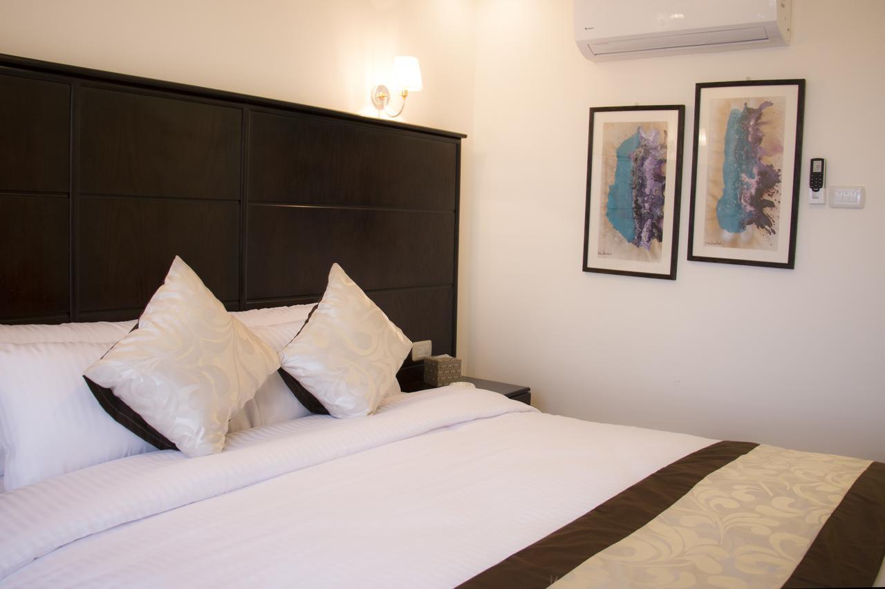 London Bridge Hotel Amman Esterno foto