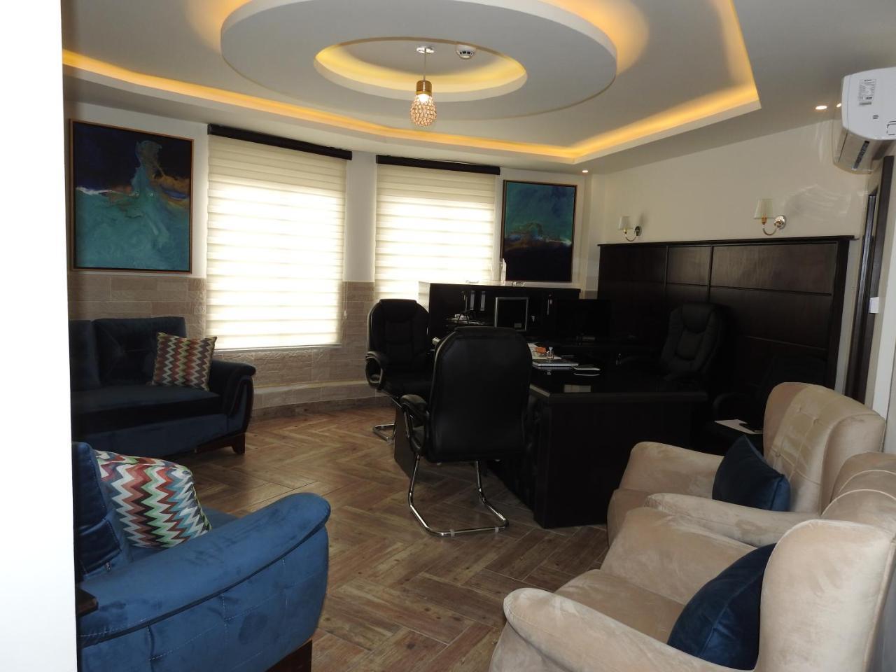 London Bridge Hotel Amman Esterno foto