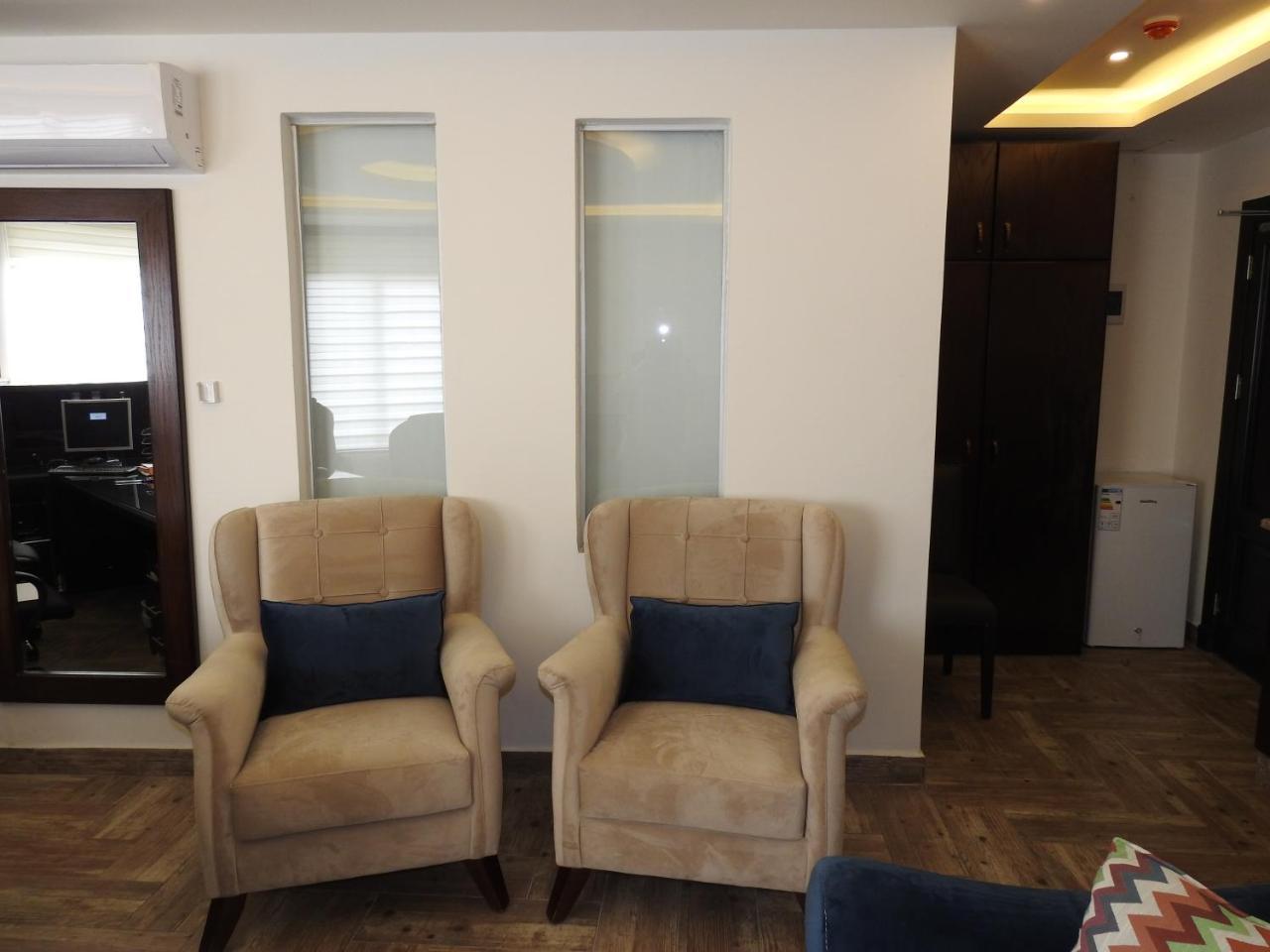 London Bridge Hotel Amman Esterno foto