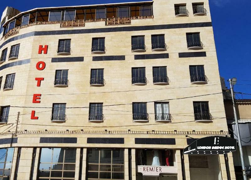 London Bridge Hotel Amman Esterno foto